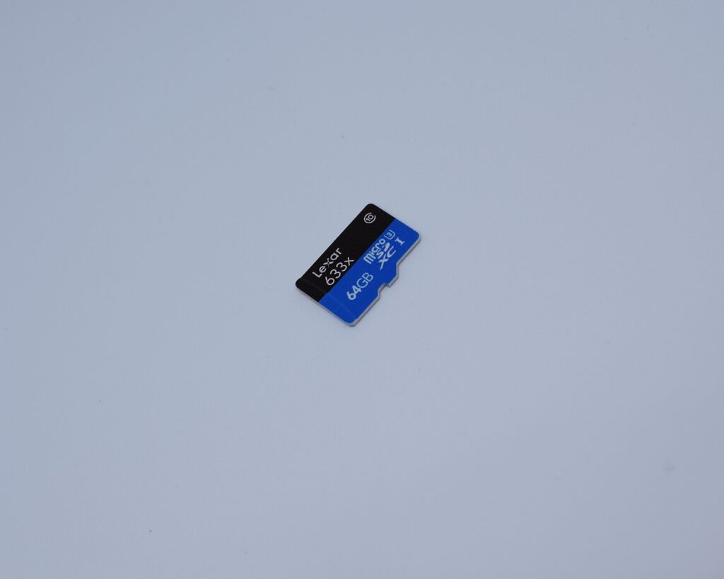 memory card, microsd, memory chip-3320771.jpg